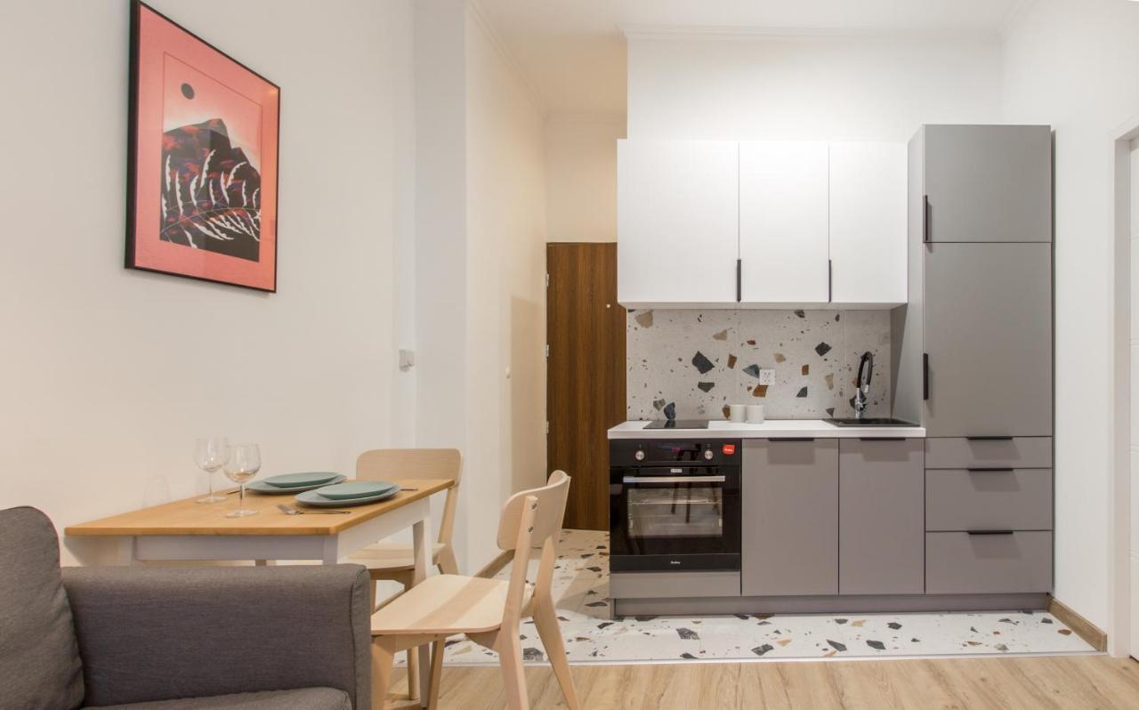 Golden Apartments/Sobf カトヴィツェ エクステリア 写真